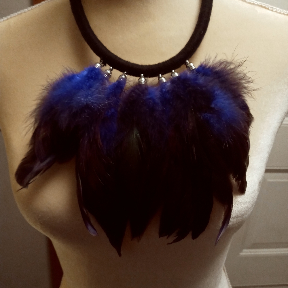 Feather necklace